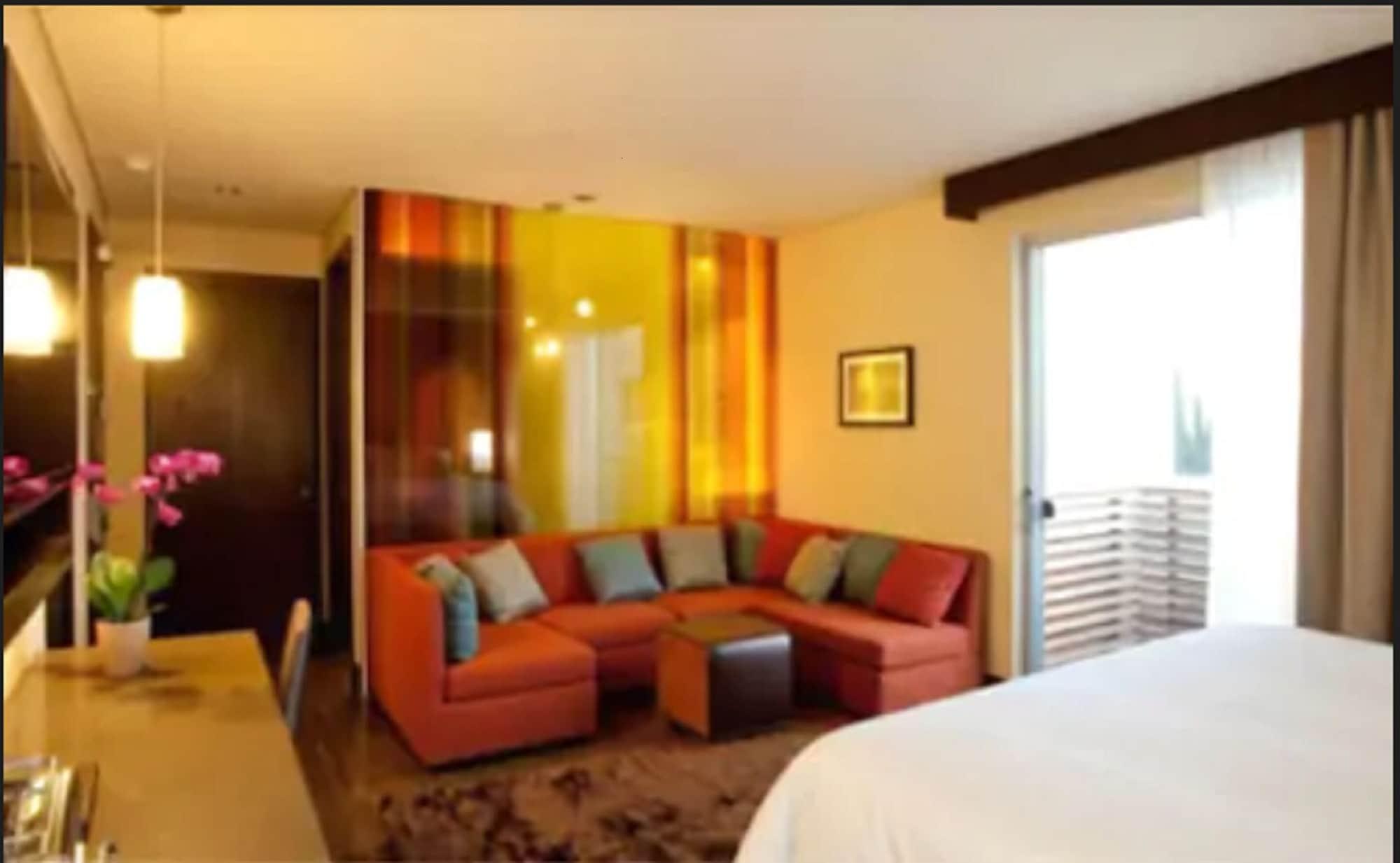 Sirtaj - Beverly Hills Hotel Los Angeles