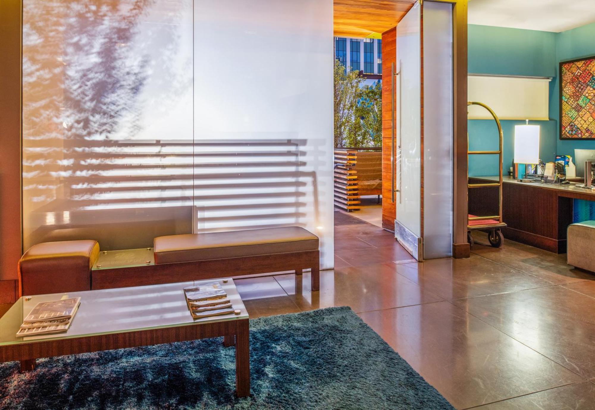 Hotel Sirtaj - Beverly Hills Los Angeles