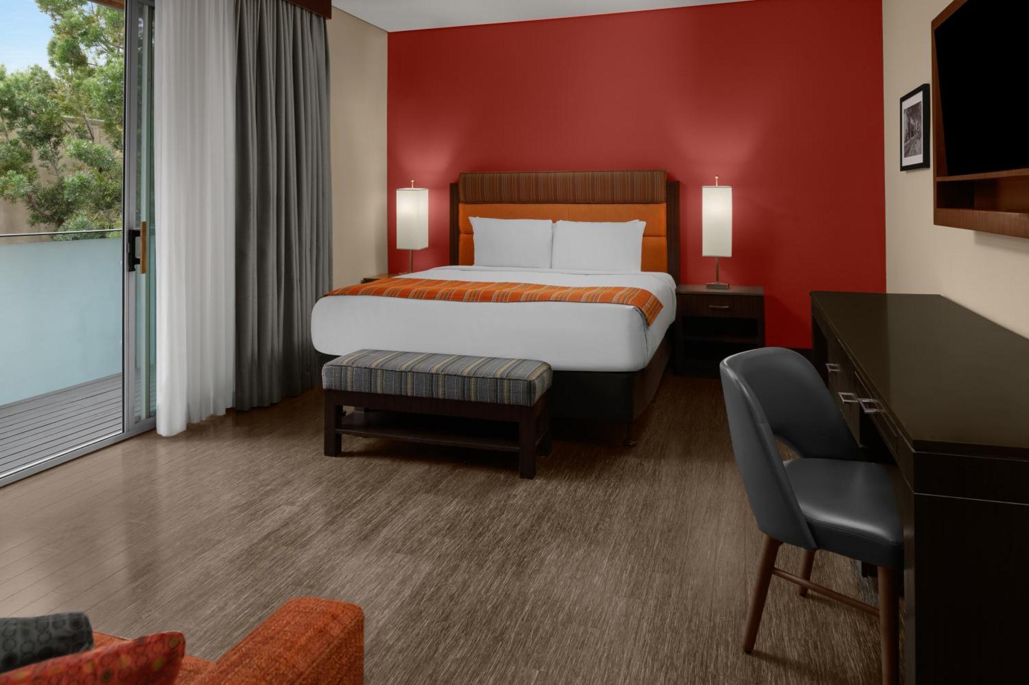 Sirtaj - Beverly Hills Hotel 4*