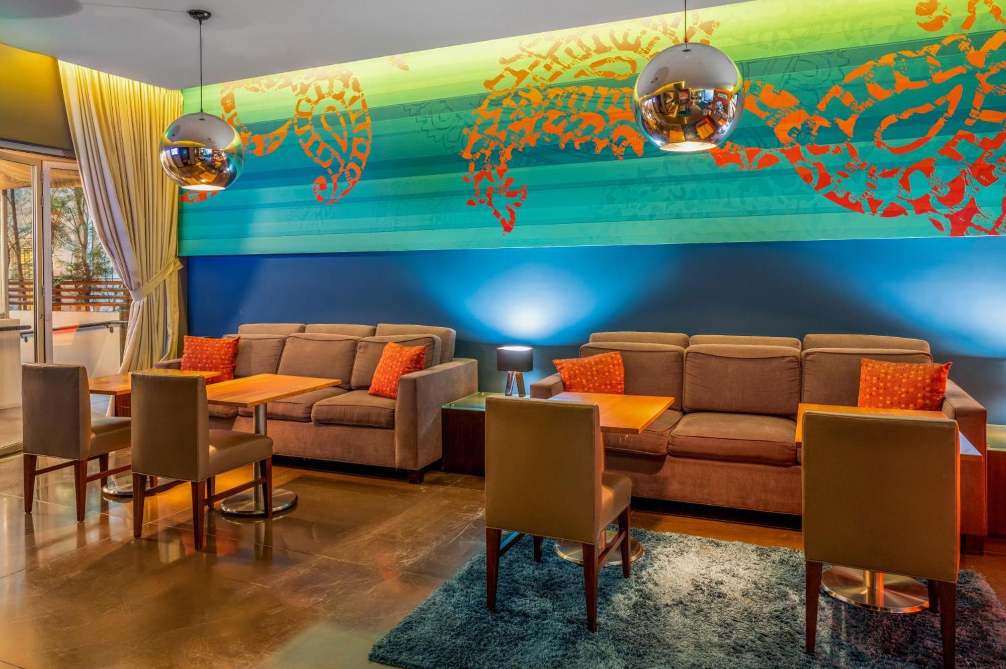 Sirtaj - Beverly Hills Los Angeles