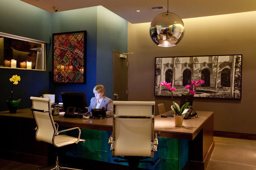 Sirtaj - Beverly Hills 4*